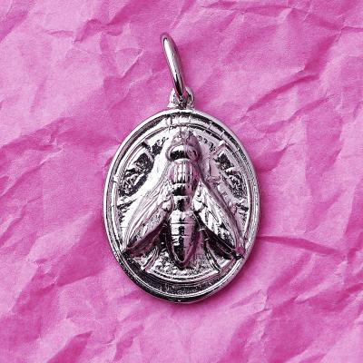 Talisman Biene, versilbert mit 999er Feinsilber, Amulett M