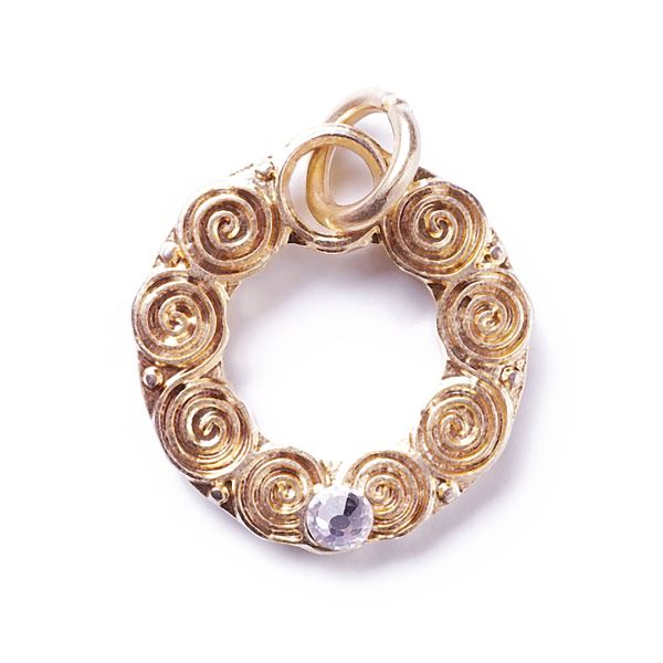 Infinity GoldShiny, Amulett M