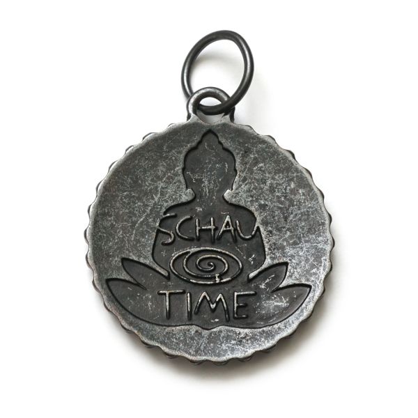 Lotus BlackBeauty, Amulett M