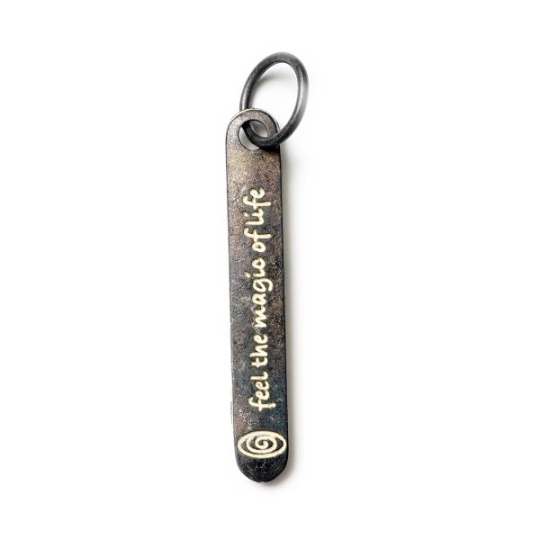 LOVE Sahara, Amulett M